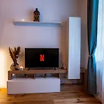 Glam Turin Apartment